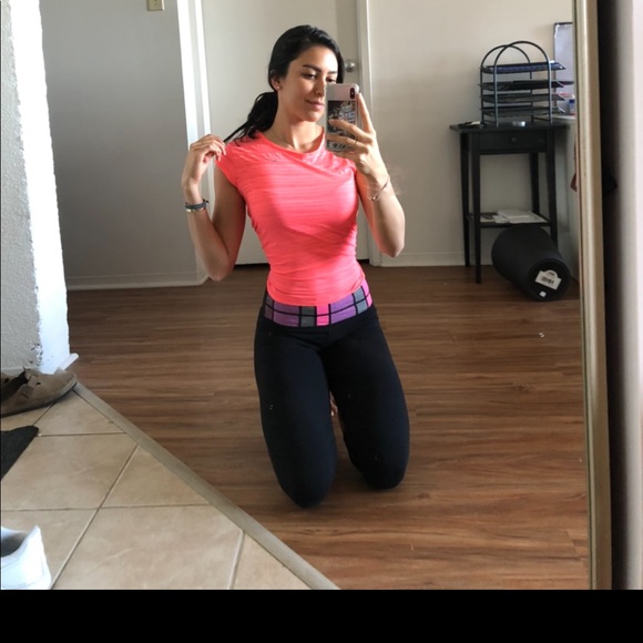 Lululemon leggings - Picture 3 of 4